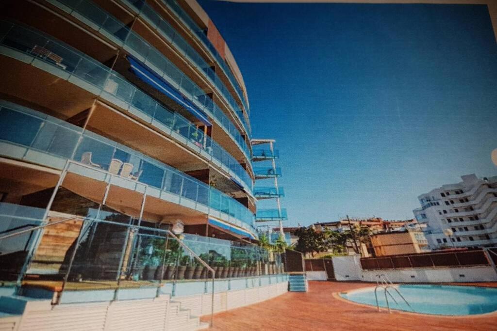 Appart Residence De Standing Calme Avec Piscine Roses Exterior photo